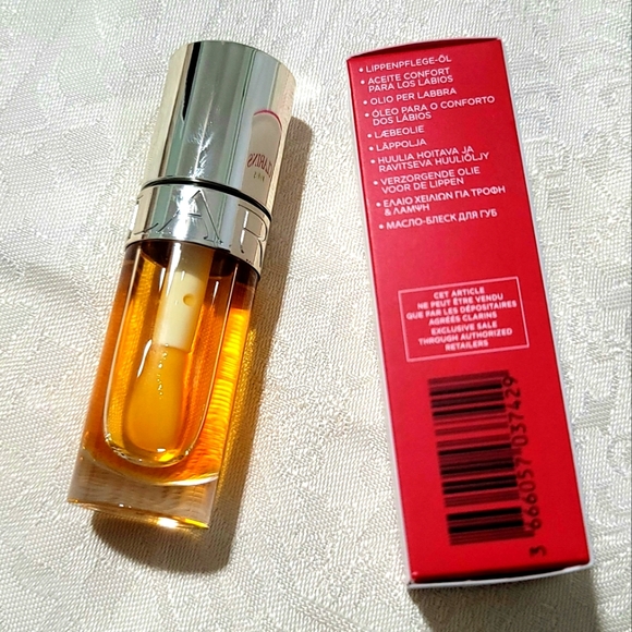 NEW! Clarins Lip Comfort Oil 01 Honey 7 ml - Picture 6 of 7